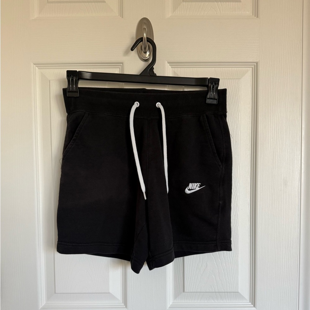 Women’s Nike Sweat Shorts Standard Fit Black Size S